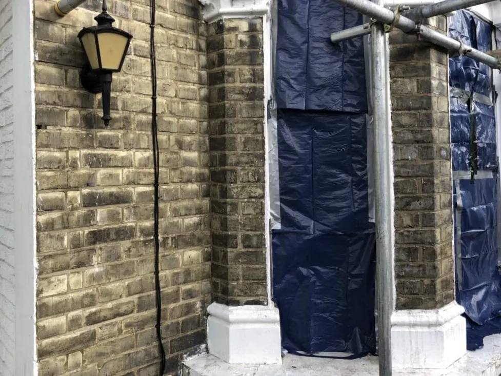 carbon-staining-brickwork-before-cleaning.webp